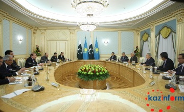 Н.Шариф пригласил Казахстан стать частью китайско-пакистанской транспортной системы