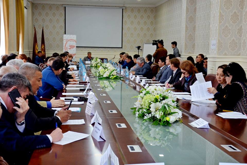 В преддверие визита Путина в Бишкек: реалии и перспективы стратегического сотрудничества Кыргызстана и России