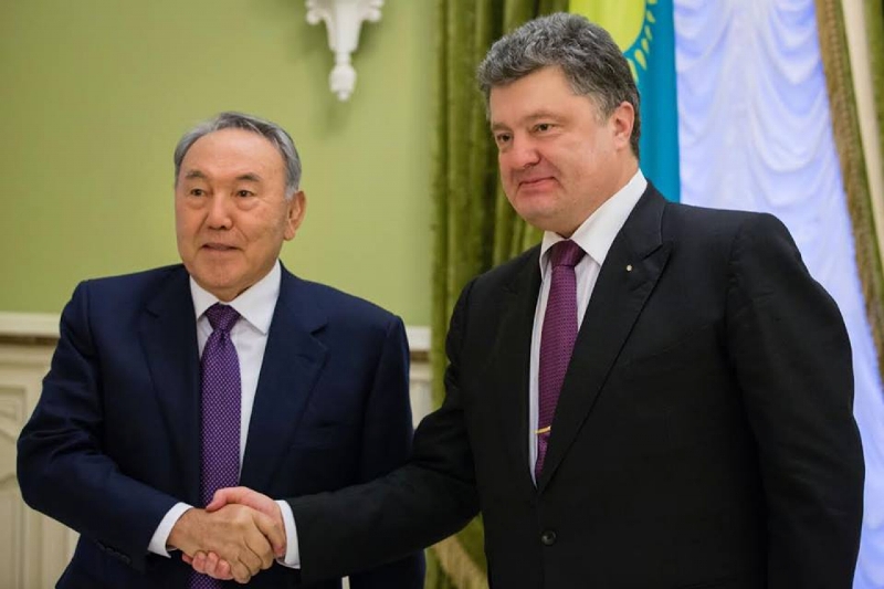 Оценками итогов визита украинского президента в Астану делятся казахстанские и российские эксперты