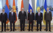 ЕАЭС необходимо парламентское измерение, считают в Москве
