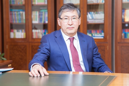 Министр образования и науки о летних каникулах, трехъязычии и будущем казахского языка