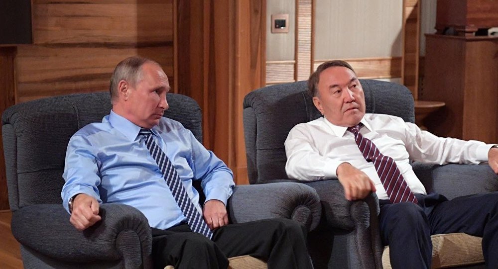 Назарбаев и Путин посмотрели фильм 