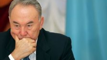 Назарбаев призвал правительство готовиться к кризису